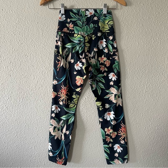 ODODOS High Waisted Floral Printed Leggings Women’s XS Tropical Cropped Workout - Picture 8 of 12